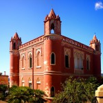 Villa Mellacqua a Leuca e le sue curiose torrette