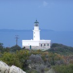 Il faro di Othoni, al centro del canale tra Corfù e Otranto